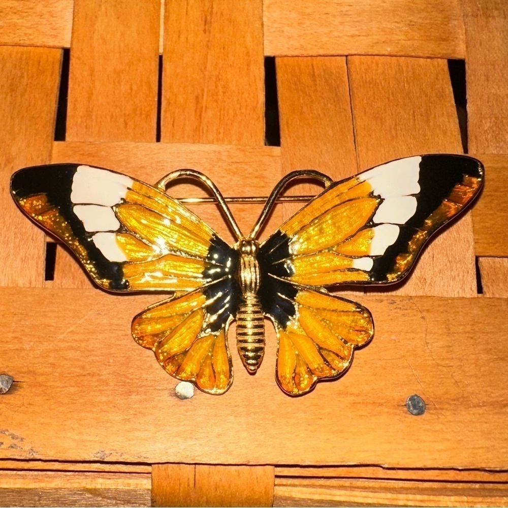 Vintage Enamel Monarch Butterfly pin